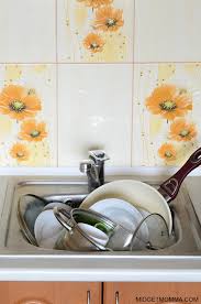 It is a component of many one of the benefits of dusting with these products for insects is the fact that if used in walls, for example under a kitchen sink, if the borax or boric acid. 21 Uses For Borax That You Probably Don T Know About Midgetmomma