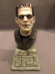 The difference between two sculptors' success