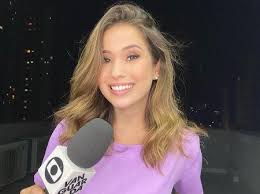 A jornalista laís gouveia conta todos os detalhes da agressão de bolsonaro à jornalista daniela lima e a resposta corajosa dela.apoie o 247 em brasil247.com/. Yyreqgorvn2a7m