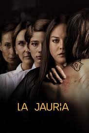 La actriz, que era conocida anteriormente como lucas balmaceda, se identifica como una mujer transgénero. La Jauria Tv Series 2020 2020 The Movie Database Tmdb