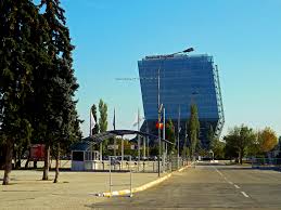 At the end of december 2019 the bank had a nationwide network of 145 branches. Unicredit È›iriac Bank Hq Carpathianland Flickr