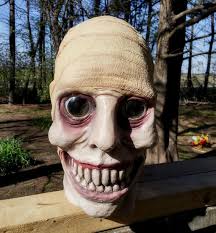 Russian sleep experiment is a creepypasta story about a purported experiment performed by russian scientists in the 1940s in which prison inmates were on august 28th, snopes8 listed the russian sleep experiment as false. on october 1st, youtuber ireadcreepypastas uploaded a. Russian Sleep Experiment Latex Horror Mask Creepy Halloween Etsy