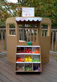 25 Things To Make With Cardboard Cardboard Crafts Kids Playing Diy For Kids