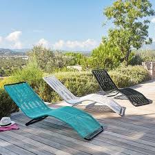 Mobilier De Jardin Design Les Tendances 2020 A Decouvrir En 2020 Mobilier De Jardin Design Bain De Soleil Mobilier Jardin