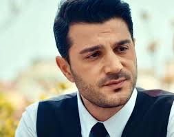 Burak Sevinc In 2020 Popular Tv Series Turkish Actors Tv Series