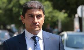 Jun 27, 2021 · οι βασίλης σκουντής και παντελής βλαχόπουλος σχολίασαν όσα που έγιναν τις τελευταίες 24 ώρες, με την αποχώρηση του βασίλη σπανούλη από τα παρκέ. Sthn Karditsa O Leyterhs Aygenakhs Thessalianews