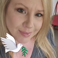 Genevieve Britt's Instagram, Twitter & Facebook