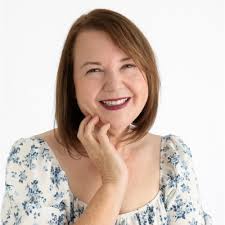 Deidria Dismuke's Instagram, Twitter & Facebook