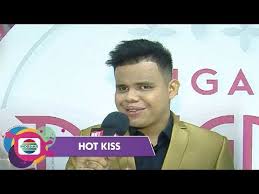 Dj goyang lidah remix slaber dulu (viral remix). Download Goyangan Arif Juara Prov Sumbar Hebohkan Panggung Lida Hot Kiss Mp4 3gp Hd Naijagreenmovies Netnaija Fzmovies