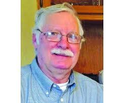 Curtis Tarr's Instagram, Twitter & Facebook