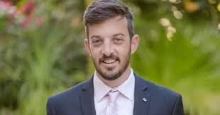 Isaac Metta's Instagram, Twitter & Facebook