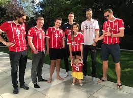 They have three sons and a daughter between the ages of 4 and 9, according to the new. Lewandowski Family