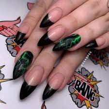 3 922 Likes 56 Comments Asa Bree Asabree On Instagram Foreverchubbyy Ride The Lightning Fingerbangpo Green Nails Lightning Nails Nails Minimal