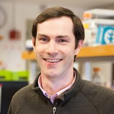 Neil King's Instagram, Twitter & Facebook