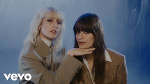 Le super grand petit concert, 2020. Clara Luciani La Grenade Clip Officiel Youtube