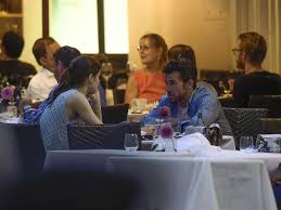 The romantic time traveling comedy also stars robbie amell and shelley hennig. Alexandra Daddario And Brendan Wallace Out For Dinner At Pierluigi In Rome 09 Gotceleb