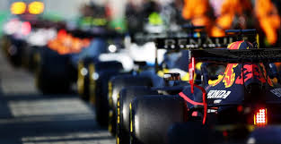 A formula one grand prix is a sporting event which takes place over three days (usually friday to sunday), with a series of practice and qualifying sessions prior to the race on sunday. F1 Gp Gran Bretagna La Griglia Di Partenza Dopo Le Qualifiche A Silverstone
