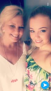 Lauren Dion Millard (@LaurenDion96)