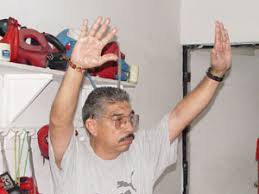 Juan is a mexican professional boxer. Manuel Montiel Sr Boxrec