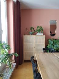 Warum wohnzimmer in grun die beste entscheidung sind. Grun Trifft Auf Rosa Im Wohnzimmer Diekraftderpfla
