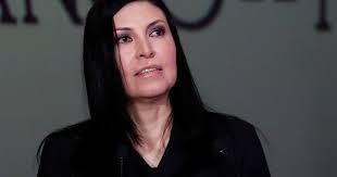 Victoria Rodríguez es nombrada banquera central del año 2024 para América