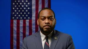 Последние твиты от charles booker (@booker4ky). Booker Edges Ahead Of Mcgrath In Too Close To Call Kentucky Senate Democratic Primary