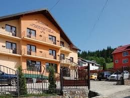 Ești o persoană autonomă care are încredere în propriile idei și valori? Hotel Adristel Vatra Dornei