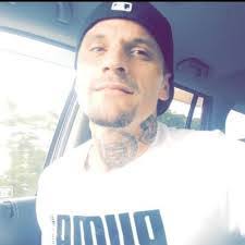 Ashlynn Ward's Instagram, Twitter & Facebook