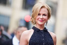 影星妮歌潔曼 (nicole kidman) 今年以演員和製作人的雙重身份，憑著影集《美麗心計》（big little lies），摘下2018金球獎最佳女主角和最佳迷你影集等多項大獎，最近她在 the observer 的. å¦®å¯åŸºå«šæ•™æœƒæˆ'å€'çš„ä¸ƒå ‚èª² ä¸æ€•è®Šè€ ä½†å¸Œæœ›çµ¦å¤§å®¶ç«¯èŽŠ å¥åº·çš„æ¨£å­