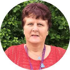 Jayne Mann's Instagram, Twitter & Facebook