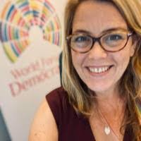 Anne Hennessey's Instagram, Twitter & Facebook