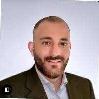 1000+ Profile mit dem Suchbegriff „Cânfora“