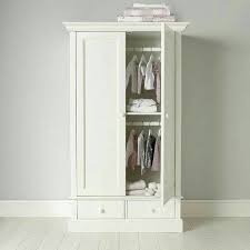 Furniture kayu yang di cat dengan warna putih masih banyak digemari dan digunakan. Jual Lemari Pakaian 2 Pintu Minimalis Modern Cat Duco Warna Putih Di Lapak Toko Mebel Jepara Bukalapak