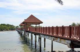 #24 of 25 things to do in port dickson. The Famous Wooden Bridge At Pantai Cahaya Negeri Port Dickson Port Dickson Dickson Beach Getaways