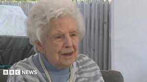 Queen Mary's maiden voyage recalled by centenarian passenger