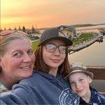 Brandy Finch's Instagram, Twitter & Facebook