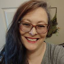 Any early🦩up for a Reading? #approvedreader