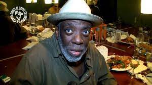Lots of people will be your best or worse critics, but for me, an absolute critic that gives this movie 5*****! Uncle Ray Murphy Talks About Harlem Nights And Eddie Murphy