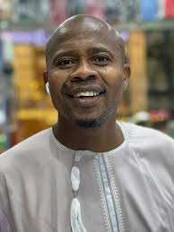 Mtume Muhammad (S.A.W) amesema: “Allah haangalii miili yenu, wala sura  zenu, bali anatazama nyoyo zenu.” Ewe Allah, zisafishe nyoyo zetu kutokana  na unafiki, uvisafishe vitendo vyetu na uzitakase ndimi zetu kutokana na