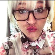 Elise Gill (@egmedia2892)