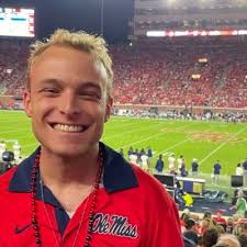 Tori Keith (@ToriKeith1)