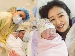 Elsa Tan's Instagram, Twitter & Facebook