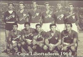 Petare fútbol club (until summer 2010 called deportivo italia fútbol club and known as deportivo petare fútbol club until summer 2015) is a venezuelan football club based in caracas. Futbolvision Com Ve El Deportivo Italia El Patriarca Del Futve En La Copa Libertadores