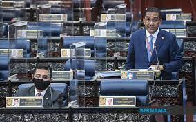 Tahun kawasan pilihan raya undian peratusan lawan undian peratusan kertas undian majoriti muncul sebagai (%) 2013: Bernama Tidak Timbul Isu Perdana Menteri Hilang Kepercayaan Sokongan Majoriti Takiyuddin