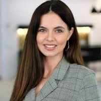 10500+ perfiles de «Magda Magdalena»