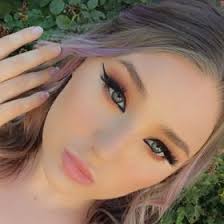 Calla Jones (living4theride)