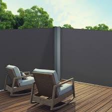 Adaptée pour les extérieurs des particuliers comme des professionnels de l'hôtellerie et de la restauration (balcons, terrasses et jardins), mario vous est proposé en bois massif d'acacia. Paravent Exterieur Retractable Double 600x140 Cm Gris Store Vertical Idmarket Avis Et Prix Manomano