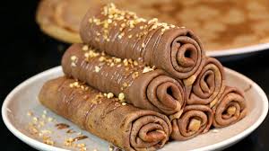 Crepes Au Nutella Roulees Et Garnies Recette Crepes Nutella Crepes Au Chocolat Nutella