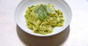 Silk Handkerchief Pasta With Pesto Alla Genovese Recept Lekker Eten Italiaans Eten Recept Pasta