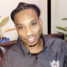 Michael Beasley took his knee and soul. 👀🔥